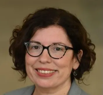 Irina Calin-Jageman - Dominican University