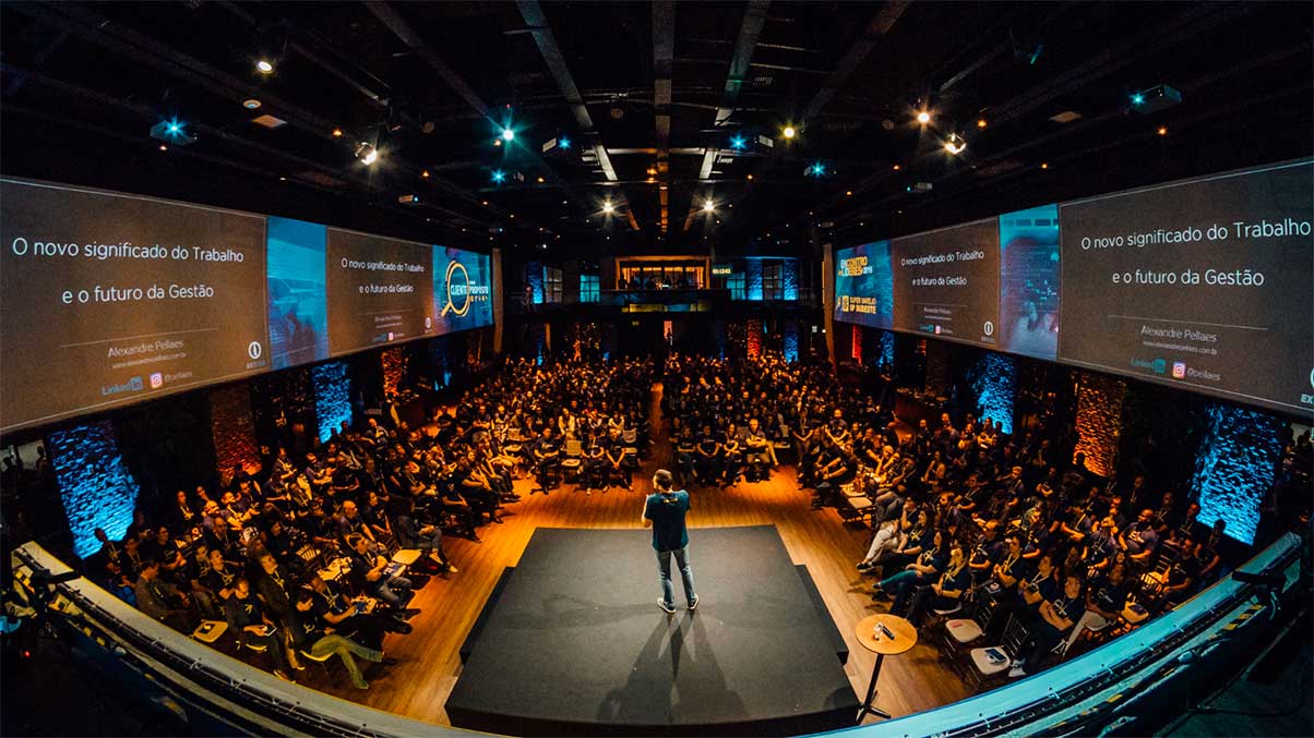 15 Best Tips for Presenting at a Conference